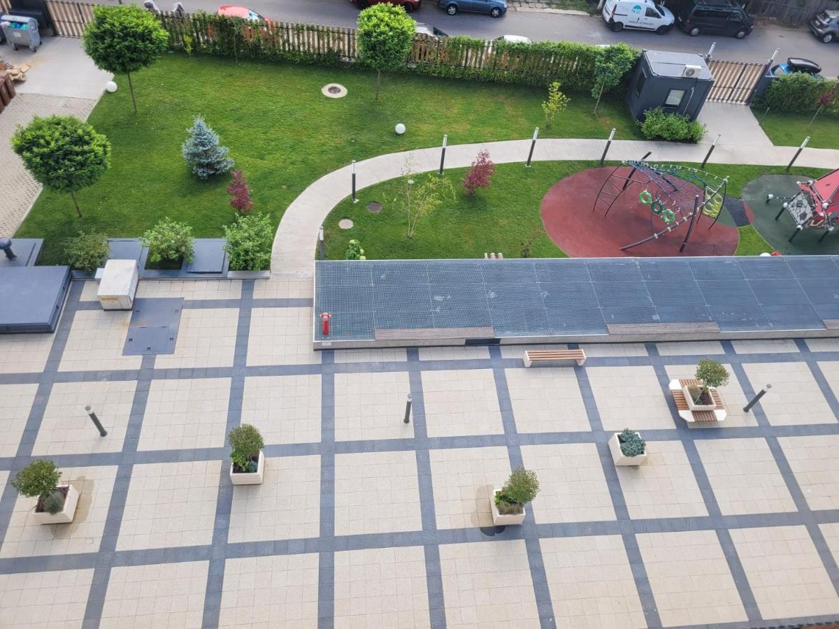 Apartment In Bucharest, Baneasa Green Area Dış mekan fotoğraf